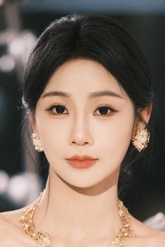 Profile 尹喜善 with character 赵伊人