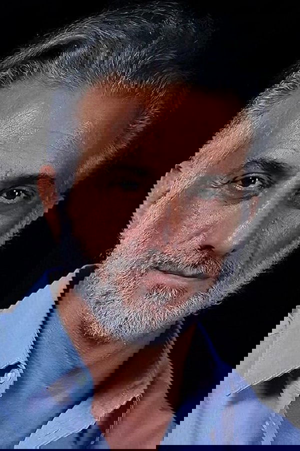 et billede af Gabriel Flores Jair