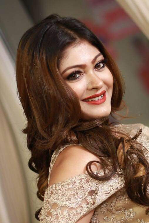 et billede af Rooqma Ray