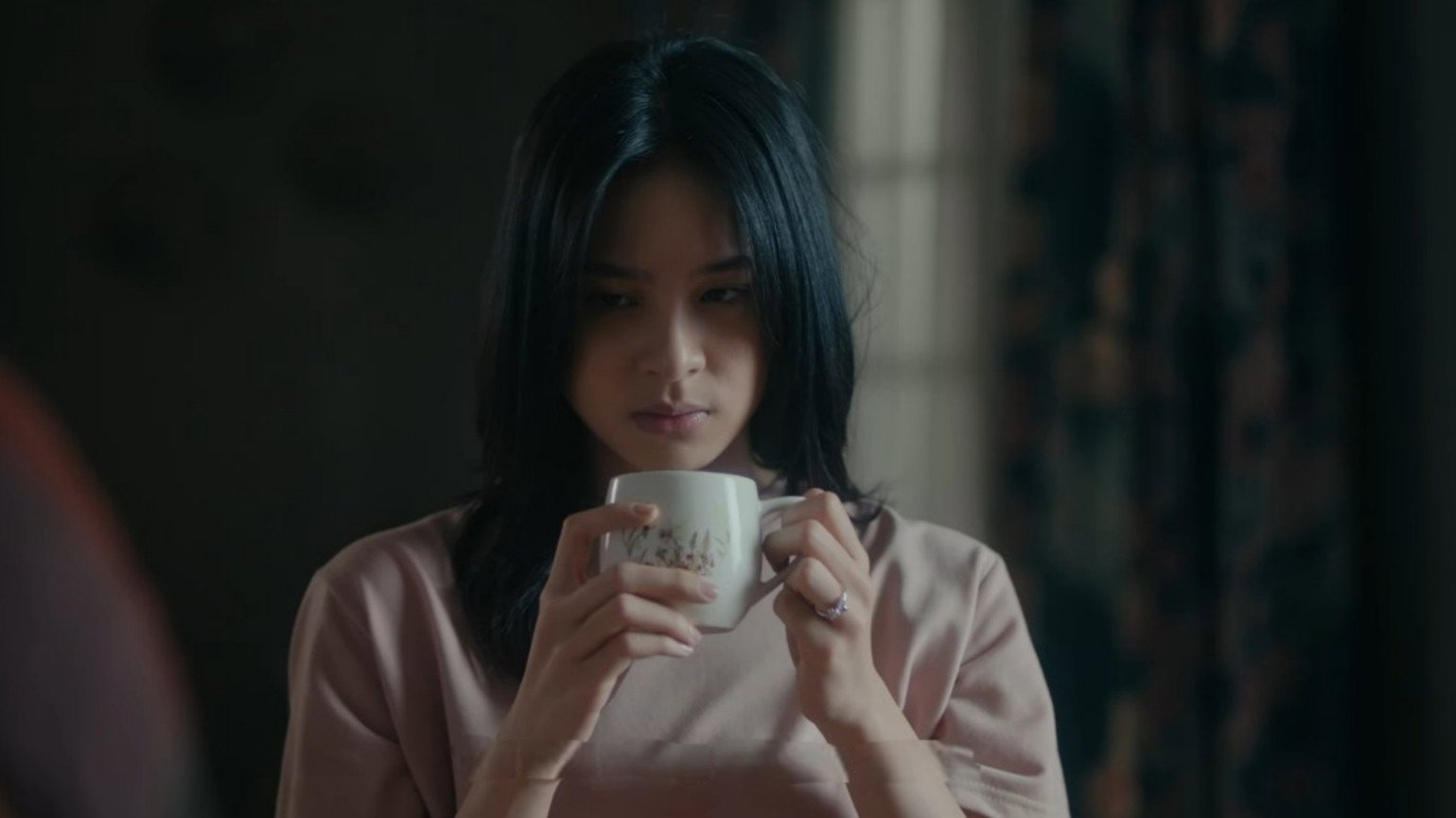 Danur: The Last Chapter backdrop