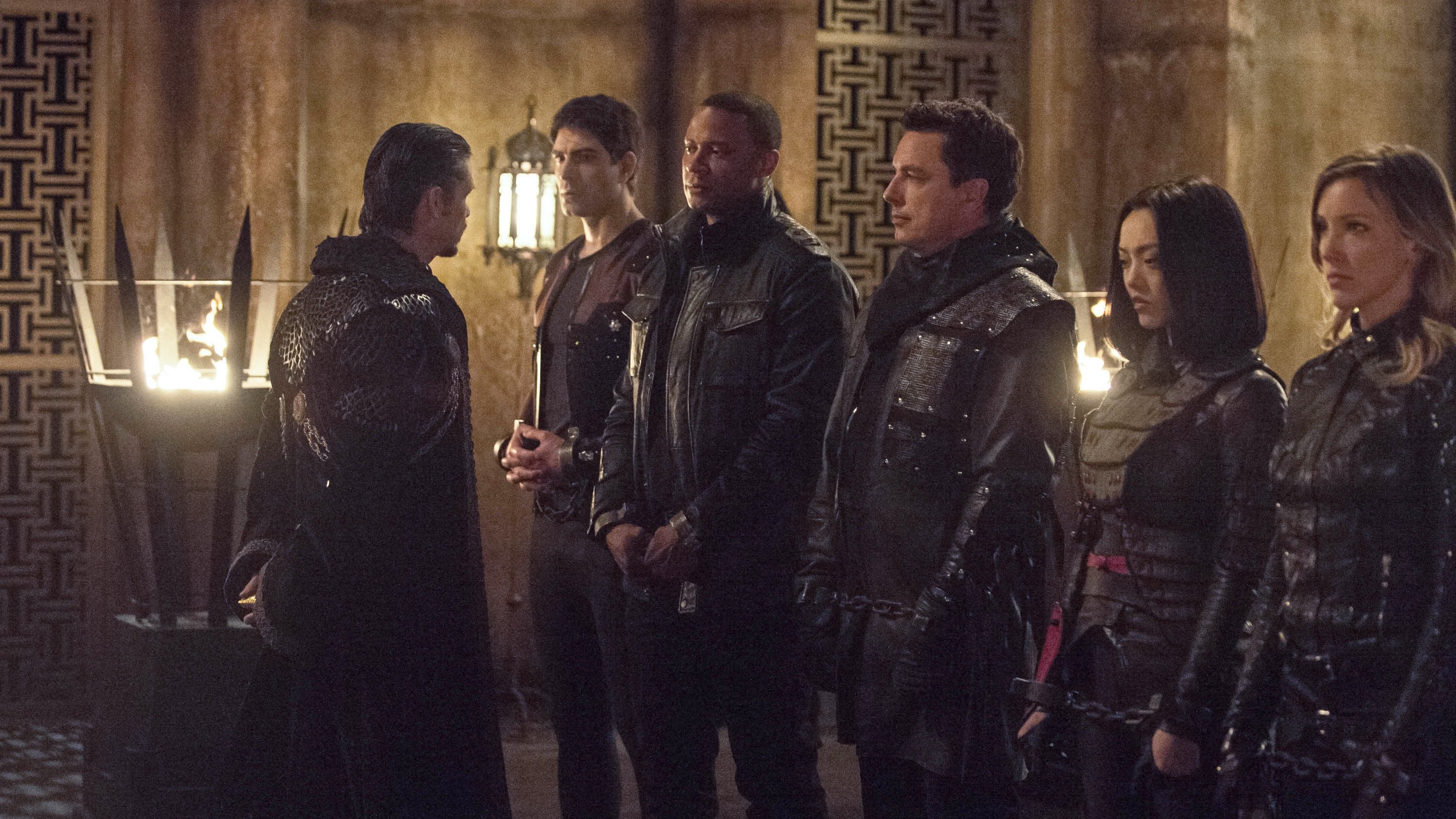 Arrow Season 3 :Episode 22  This is Your Sword