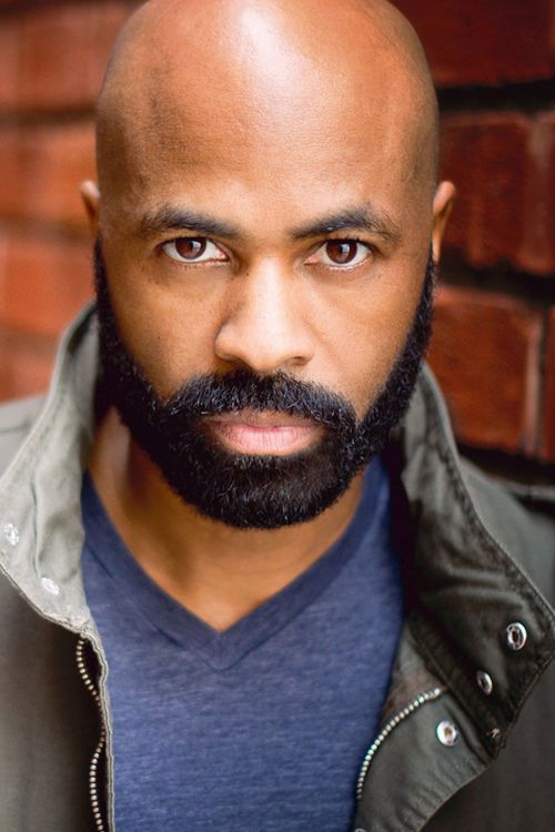 et billede af Fred Thomas Jr.