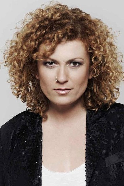 et billede af Lucy Diakovska