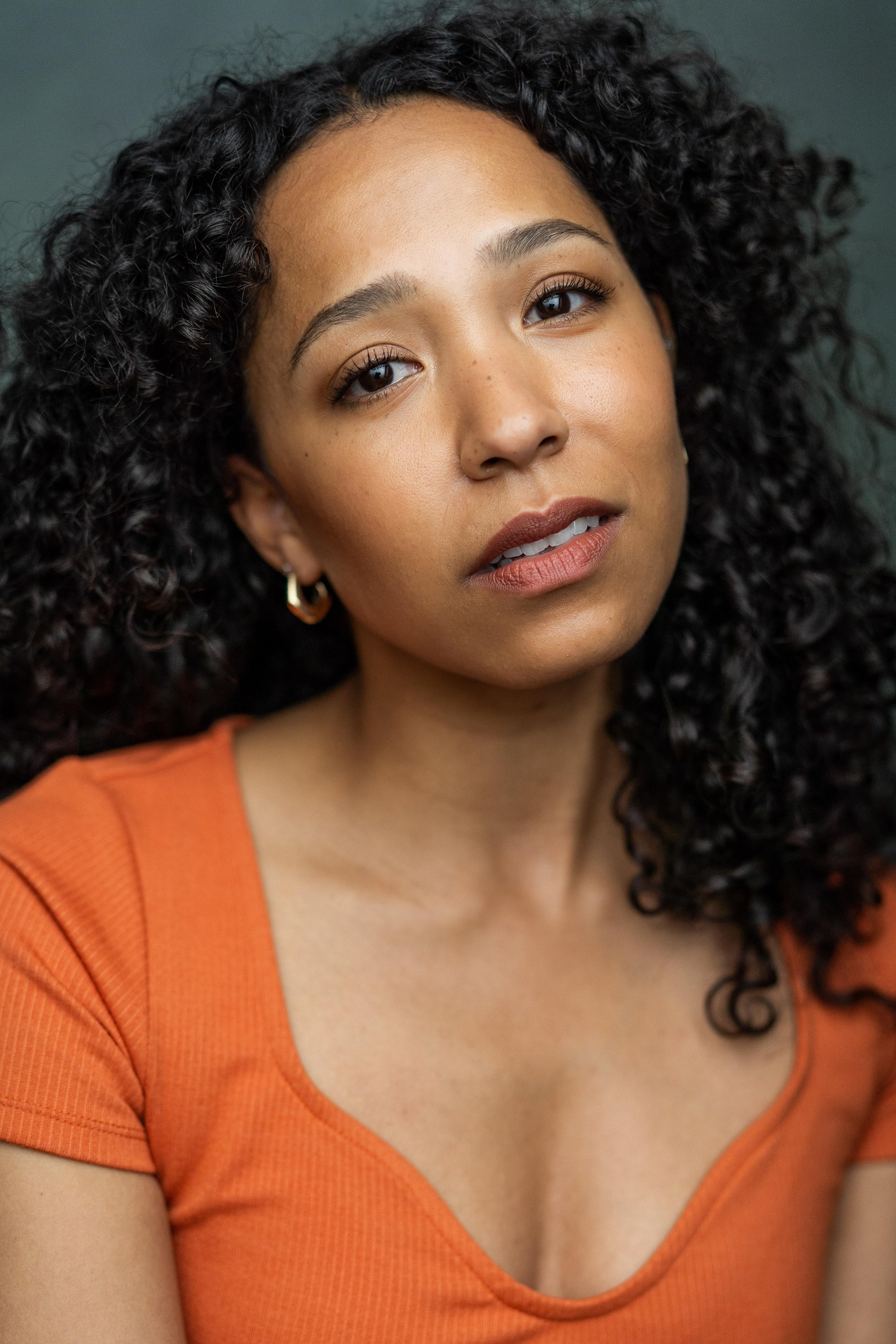 et billede af Joelle Dyson