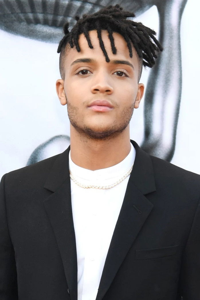 et billede af Nicholas L. Ashe