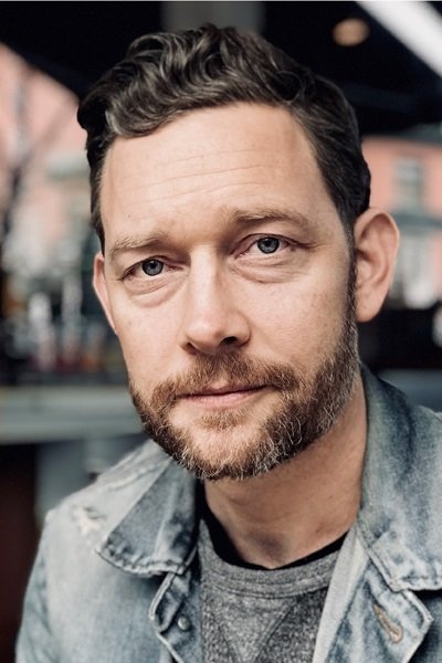 et billede af Darren Dolynski