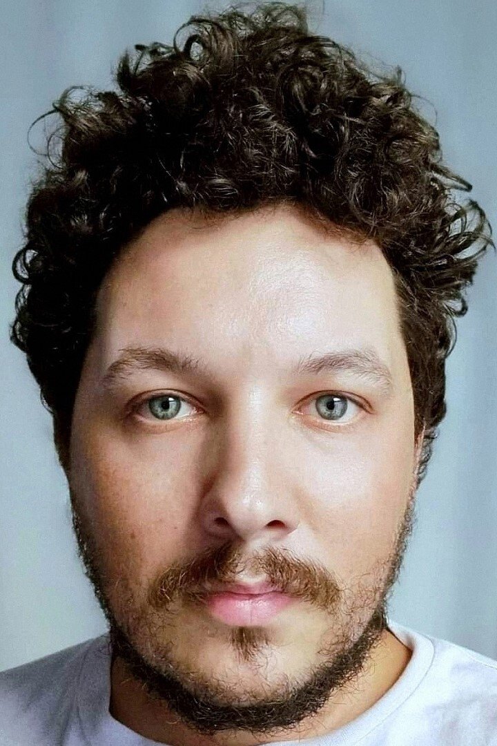 et billede af Mario Canedo