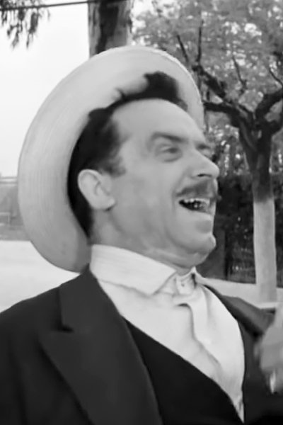 et billede af Lakis Skellas