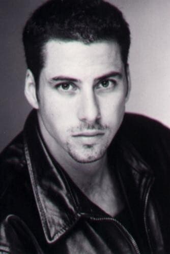 et billede af Yves Girard