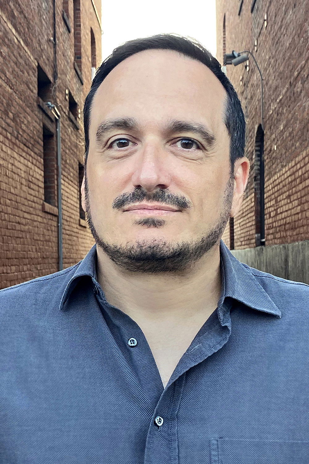 et billede af Dion Labriola