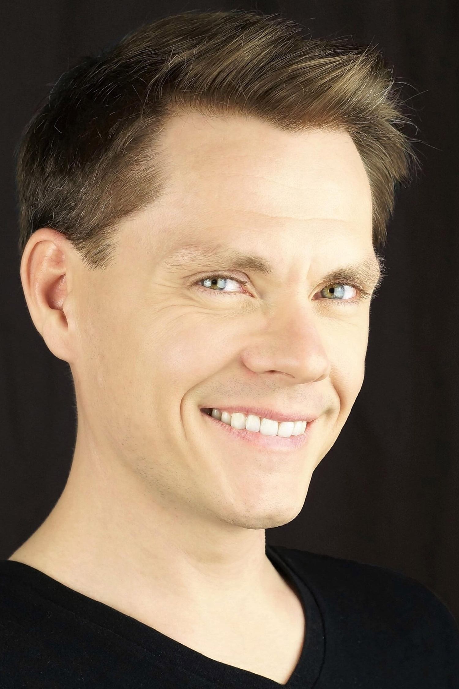 Derick Snow's picture in the cast