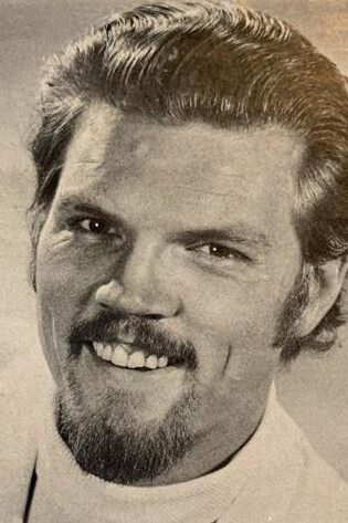 et billede af Bruce Tuthill