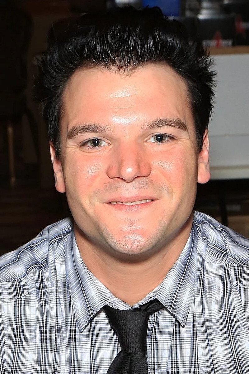 et billede af Jon Paul Steuer