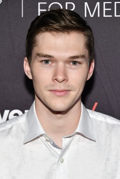 et billede af Casey W. Johnson