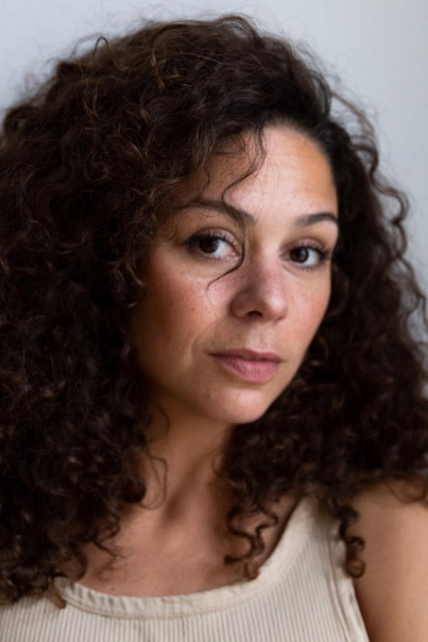Anna Hoffmann | Associate Producer