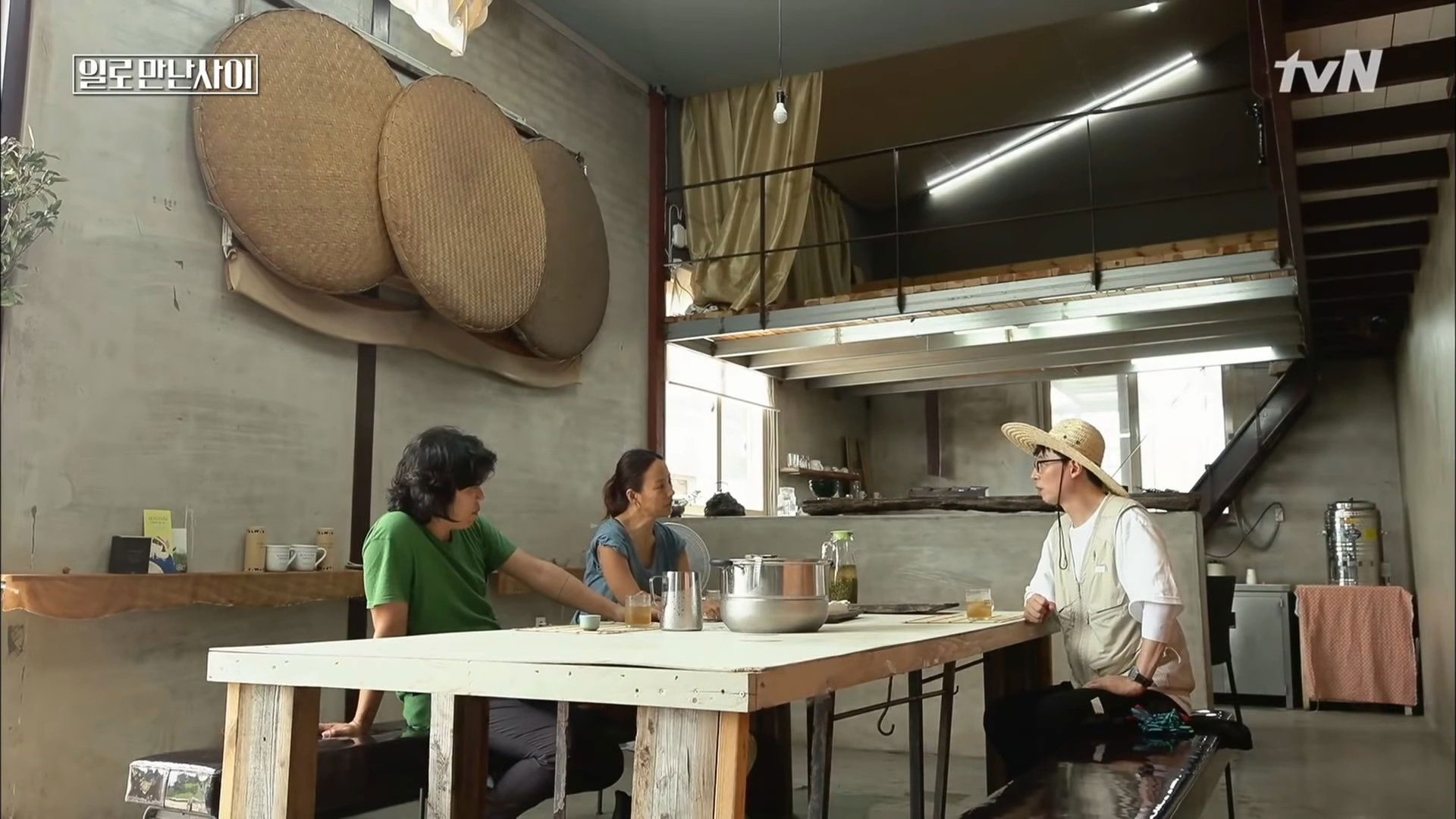 Thumbnail for Lee Hyori & Lee Sangsun Season 1 Episode 1