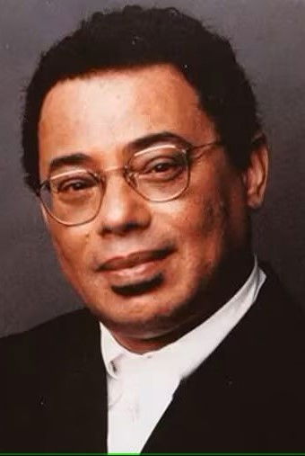 et billede af Donald Bogle