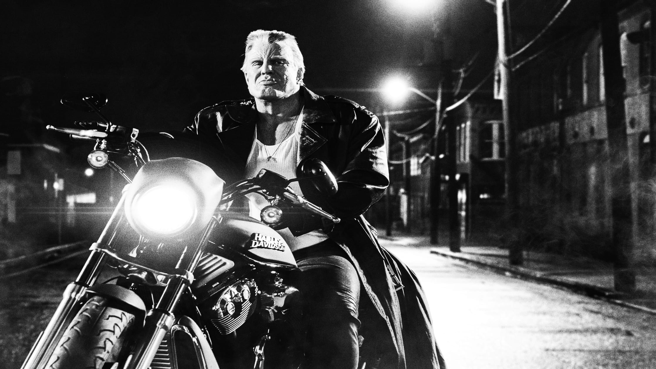 Frank Millerin Sin City: A Dame to Kill For (2014)