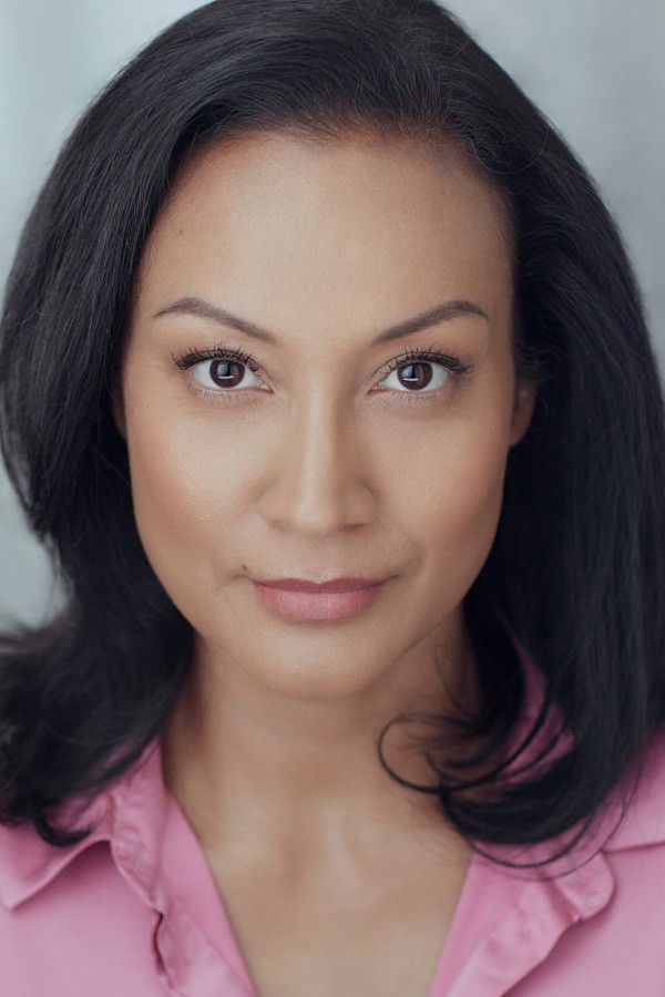 et billede af Theresa Godly