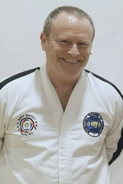 et billede af Don Deedigan