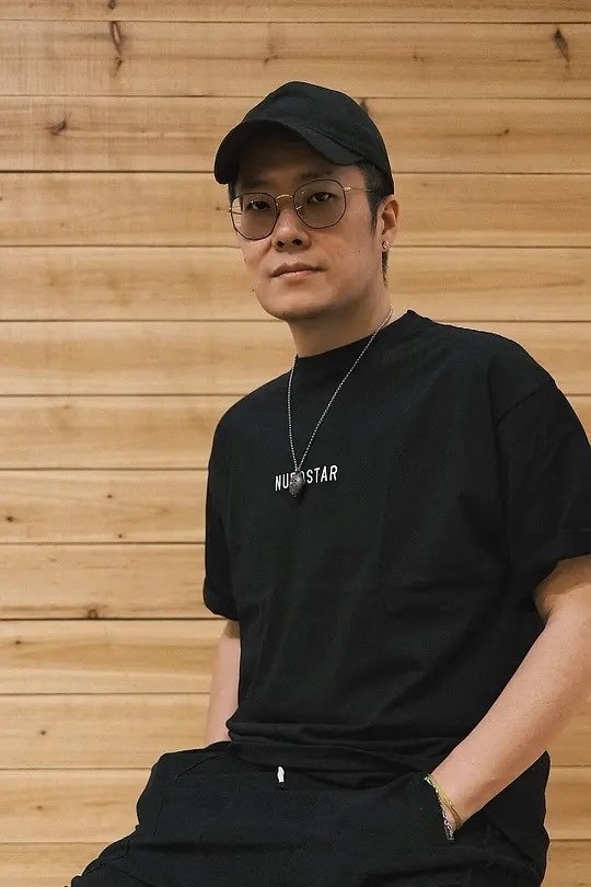 et billede af Zhang Qi