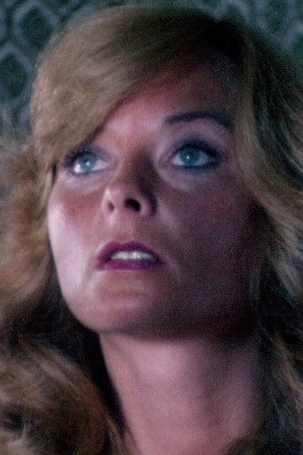 et billede af Carol Aston