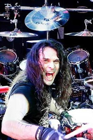 et billede af Aquiles Priester