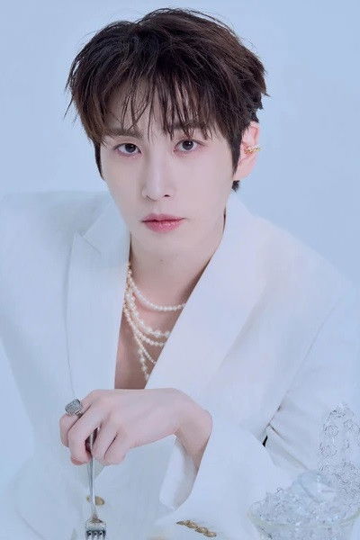 et billede af Ko Shin Won