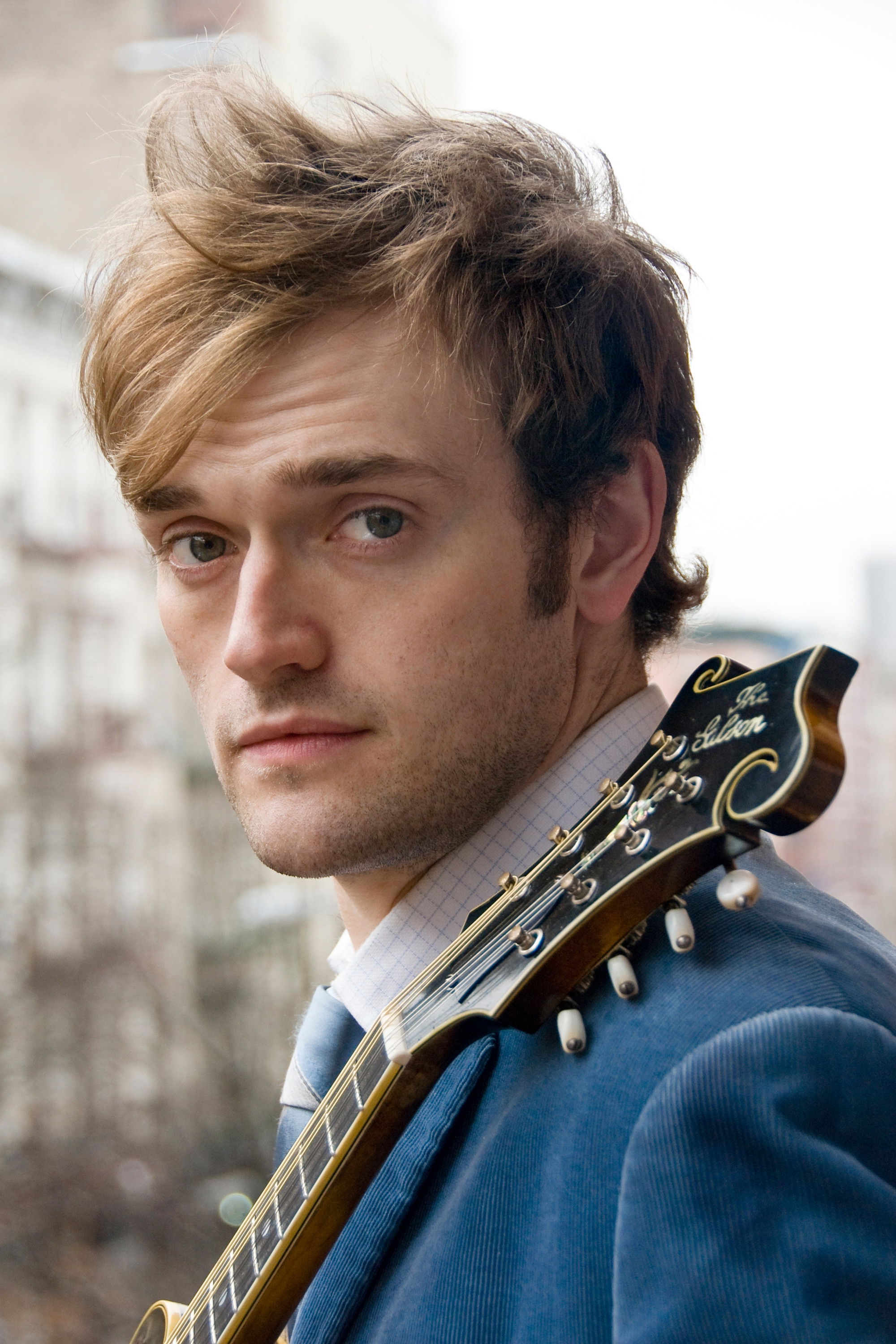 et billede af Chris Thile