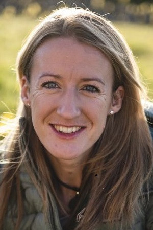 et billede af Emma Nicholson