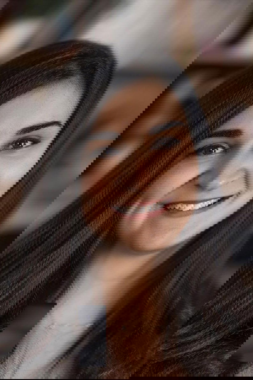 et billede af Mitra Shahidi