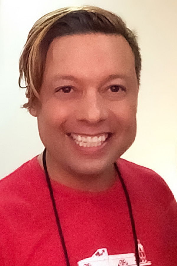 et billede af T.J. Espinoza