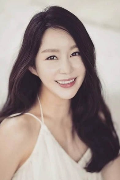 et billede af Lee Su-ryeon