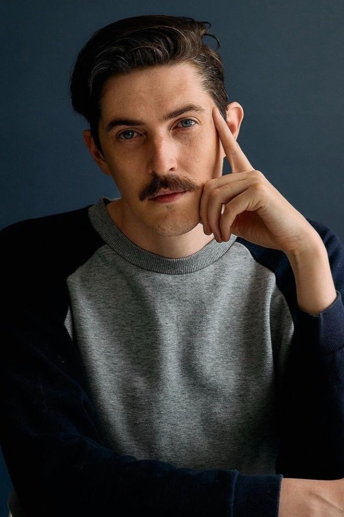 et billede af Adam Strandt