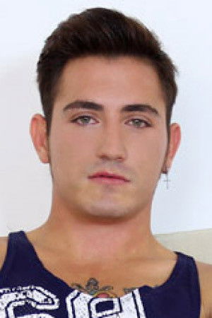 et billede af Ares Camacho