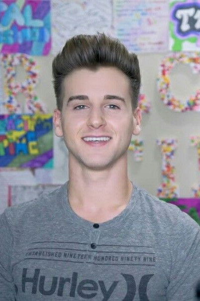 et billede af Joshua Rotmensz