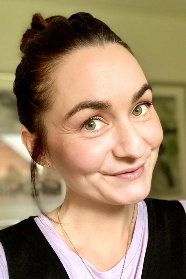 Vickie Aviaja | Assistant Makeup Artist