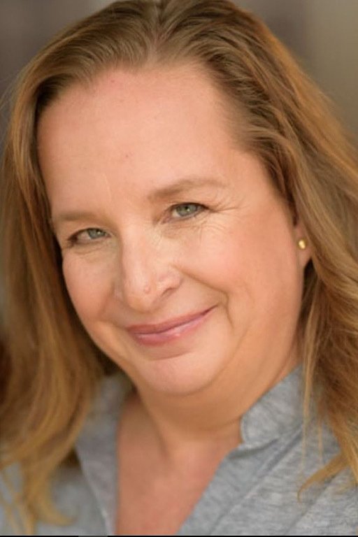 et billede af Stephanie Hill