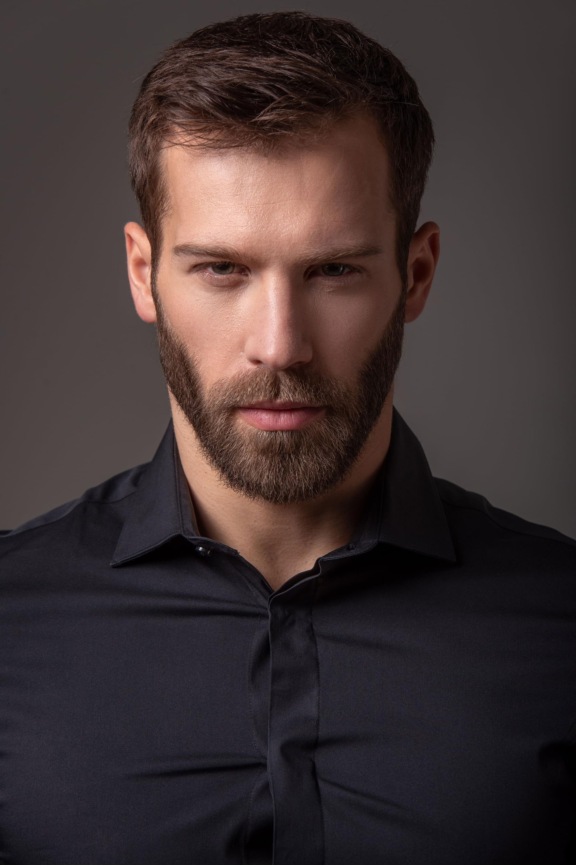 et billede af Miklós Szentváry-Lukács