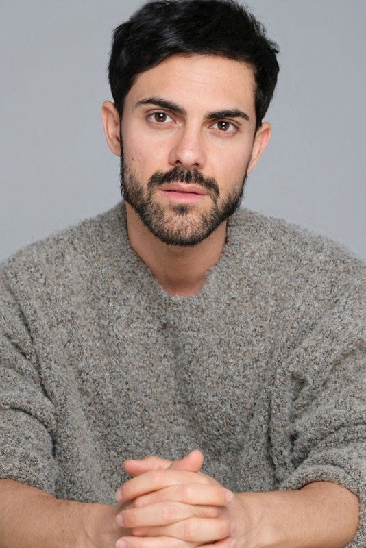 Profile Nestor Barreto with character Rodolfo