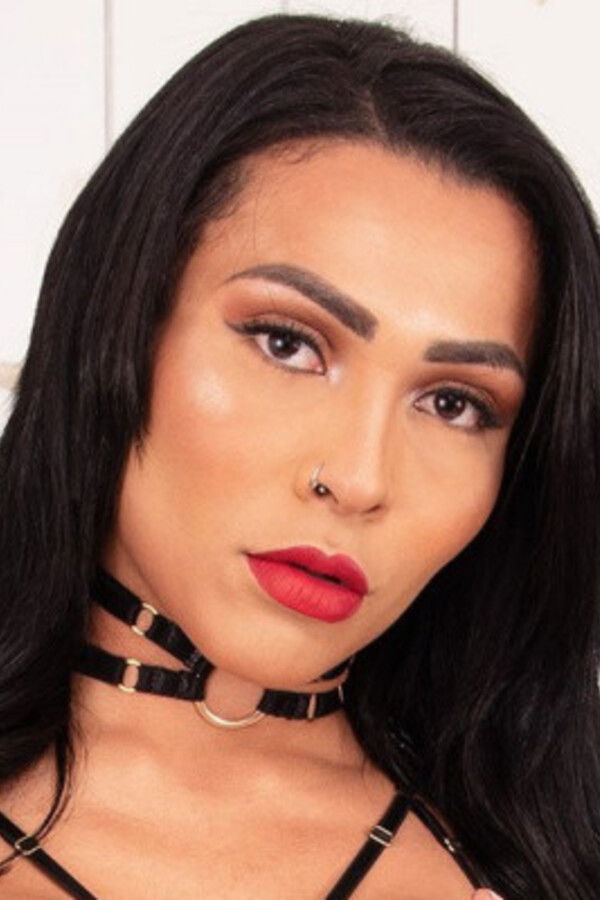 et billede af Louyse Hills