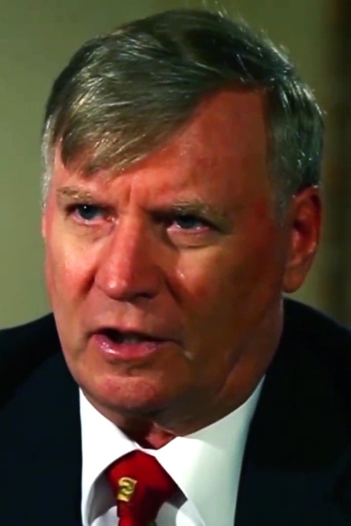 Chuck Baldwin as Self