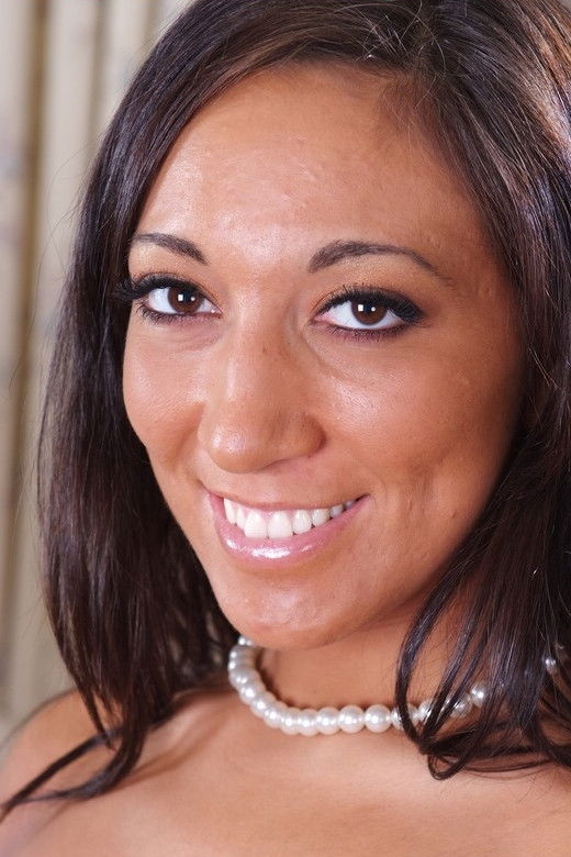 et billede af Leona Dulce