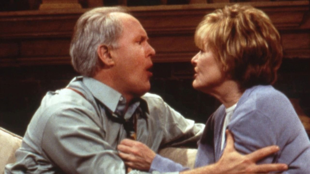 3rd Rock from the Sun Season 6 :Episode 19  The Thing That Wouldn't Die (1)