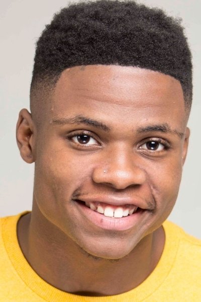 et billede af DeVyne Agapito