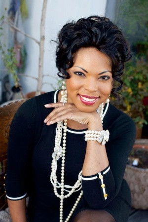 et billede af Kristin Lewis