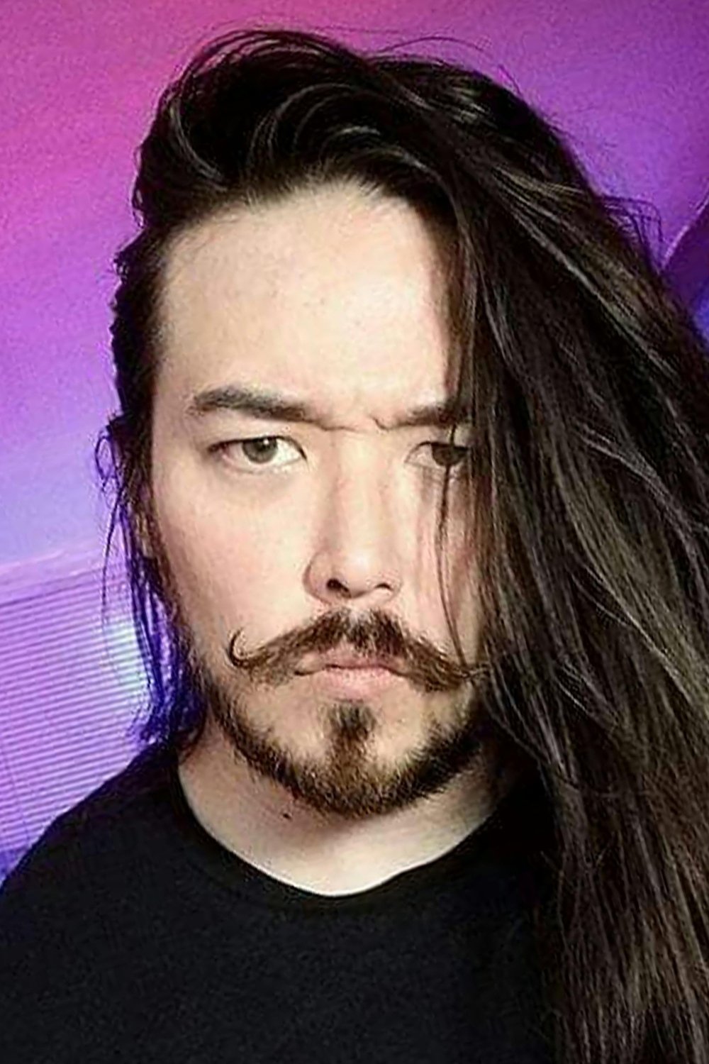 et billede af Justin Whang