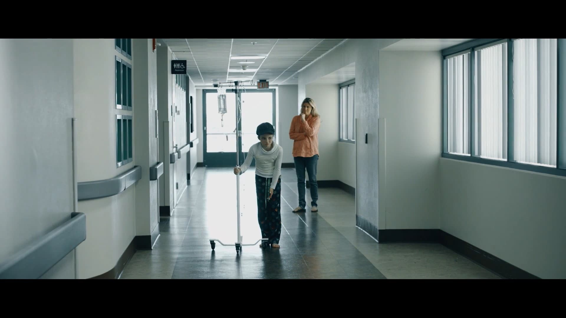 Anna (2016)