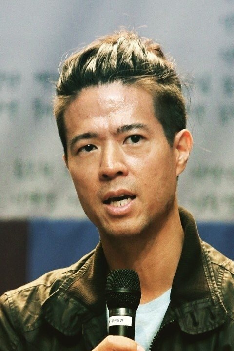 Joseph Juhn | Director