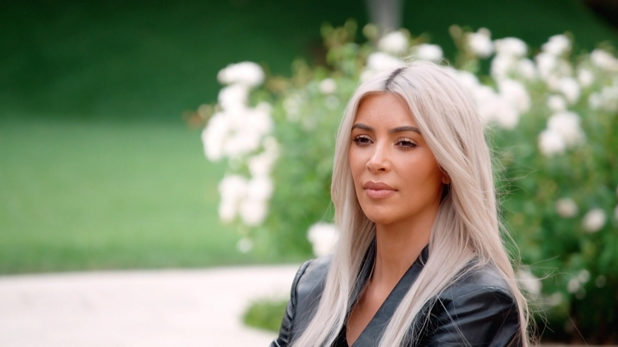 Keeping Up with the Kardashians Staffel 14 :Folge 16 